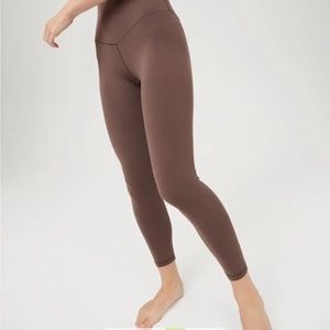 Offline by Aerie Real Me High Waisted 7/8 crossover Legging